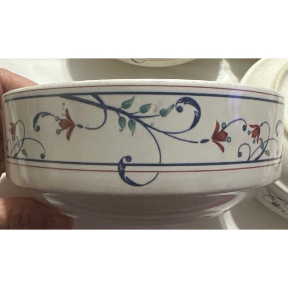Mikasa Intaglio- "Annette" 6-3/8" Coupe Cereal Bowl, Set of 4 CAC20 - Picture 8 of 11